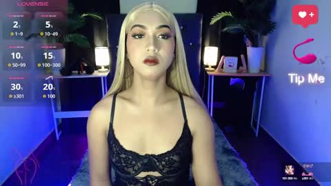 Snapshot of itsmesofiaa69 chatting on September 17, 9:09 pm Sofia online show from September 17, 9:09 pm