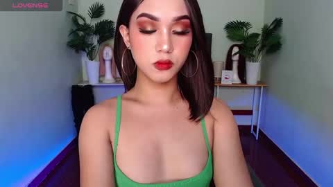 Snapshot of itsmesofiaa69 chatting on October 11, 9:00 am Sofia online show from October 11, 9:00 am