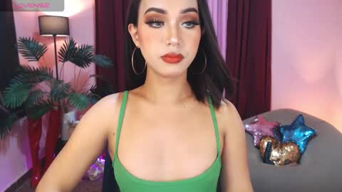 Sofia online show from October 18, 6:33 pm