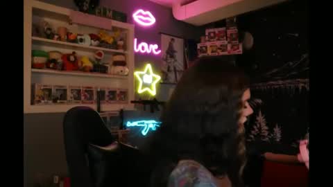 Nicki Foxx online show from February 17, 1:36 am