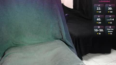 shemaleNikki online show from January 26, 6:07 am