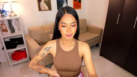 kirstenelsie online show from February 4, 12:29 am