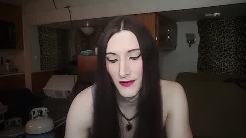 Snapshot of ivyrose499 chatting on February 23, 7:38 pm IvyRose499 online show from February 23, 7:38 pm
