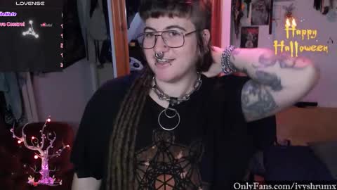 Ivy ShrumX online show from October 12, 7:05 pm