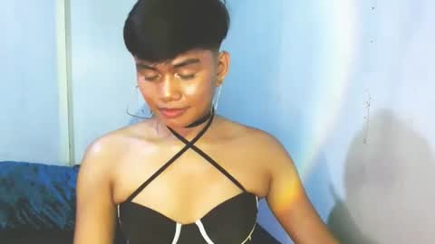 iya143 online show from October 2, 9:21 am
