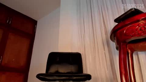 Snapshot of jaddyk_ chatting on March 5, 8:27 pm JADDYK online show from March 5, 8:27 pm