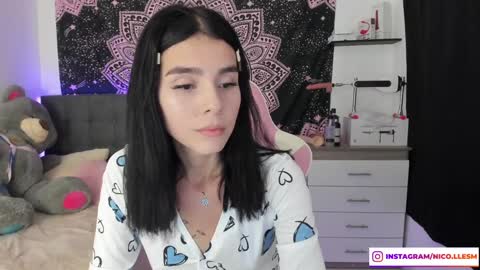 Snapshot of jade__weed chatting on January 13, 3:34 am online show from January 13, 3:34 am