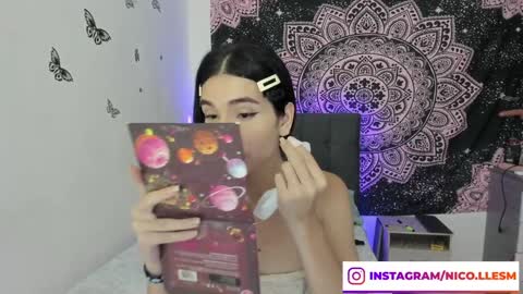 Snapshot of jade__weed chatting on January 25, 12:27 am online show from January 25, 12:27 am