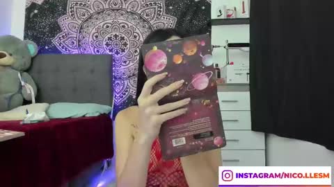 Snapshot of jade__weed chatting on February 14, 11:21 pm online show from February 14, 11:21 pm