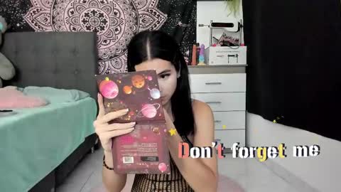 Snapshot of jade__weed chatting on March 3, 10:07 pm online show from March 3, 10:07 pm