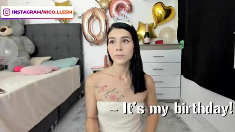 Snapshot of jade__weed chatting on March 11, 11:15 pm online show from March 11, 11:15 pm