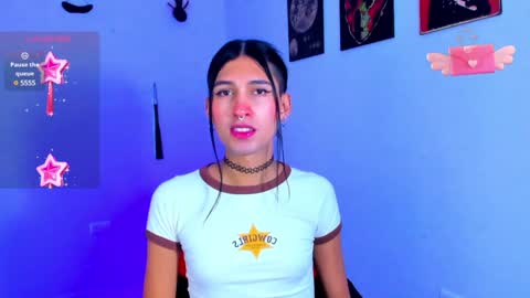 Snapshot of jadebenett chatting on January 8, 2:25 am Jade Benett online show from January 8, 2:25 am