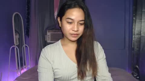 Snapshot of jasmine_arousal chatting on December 11, 5:24 am JASMINE online show from December 11, 5:24 am