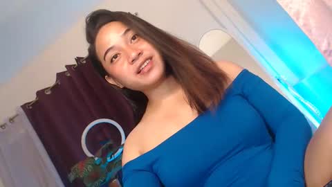 Snapshot of jasmine_arousal chatting on October 2, 2:12 am JASMINE online show from October 2, 2:12 am