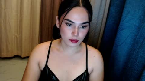 jasminerice222 online show from June 18, 5:52 am