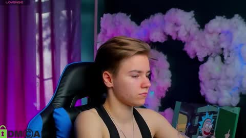 Jean online show from September 22, 10:53 am