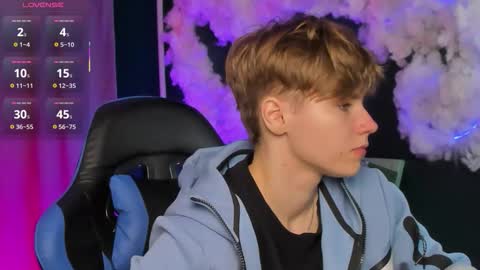 Jean online show from December 15, 11:16 am