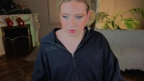 jes_solar online show from December 18, 2:06 am