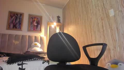 jessica_sexoxo online show from February 3, 6:40 am
