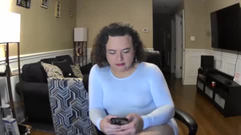 Jessie online show from February 4, 2:17 am