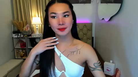 Snapshot of jessie_empress chatting on February 18, 6:39 pm Your naughty Jessie online show from February 18, 6:39 pm