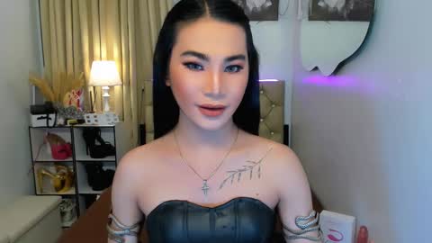 Snapshot of jessie_empress chatting on March 10, 5:39 pm Your naughty Jessie online show from March 10, 5:39 pm