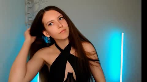 Snapshot of jewelrosse chatting on October 2, 11:48 pm Emma online show from October 2, 11:48 pm