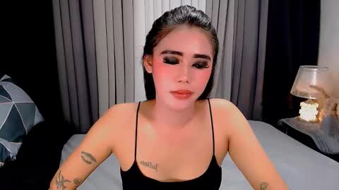 julie online show from December 3, 6:17 am