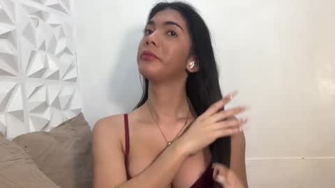 Snapshot of joanaemerald chatting on February 23, 1:13 am joana online show from February 23, 1:13 am