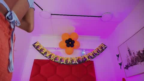 Jonas  online show from October 15, 2:06 pm