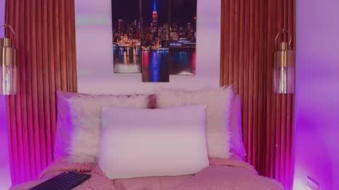 Jonas  online show from November 19, 3:28 am