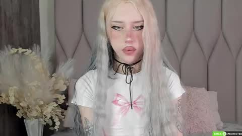 Joy Barker online show from October 13, 2:06 pm