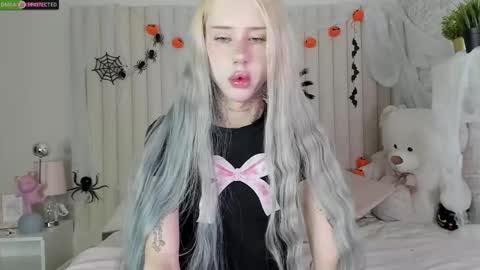 Joy Barker online show from October 26, 3:13 am