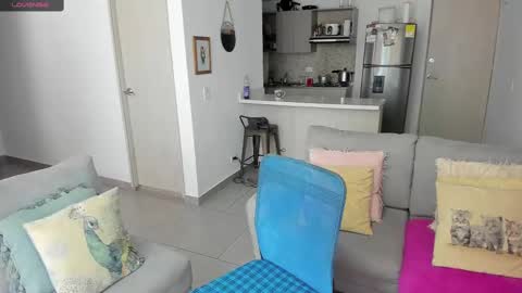 Snapshot of julessy_bonny chatting on September 13, 3:29 pm julessy online show from September 13, 3:29 pm