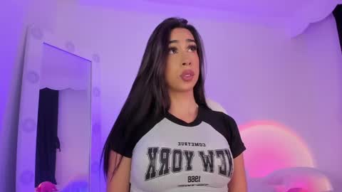 Snapshot of julietabomgv chatting on December 22, 12:39 am julietabomgv online show from December 22, 12:39 am