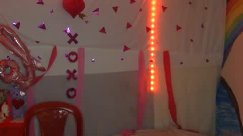 Snapshot of julieth_wolf chatting on February 16, 12:22 am Julieth Wolf online show from February 16, 12:22 am