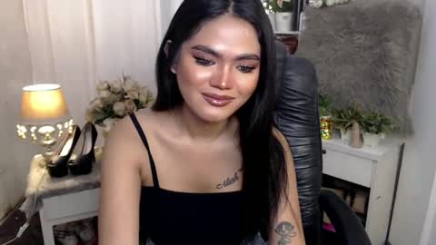 Snapshot of just_aleah chatting on December 16, 1:53 am MY IG aleahgomez17 online show from December 16, 1:53 am