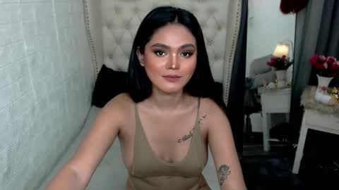 Snapshot of just_aleah chatting on February 8, 4:03 am MY IG aleahgomez17 online show from February 8, 4:03 am