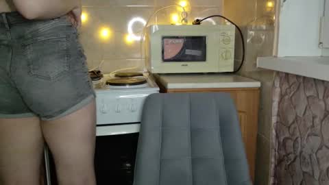 just_k1tty online show from October 24, 2:00 pm