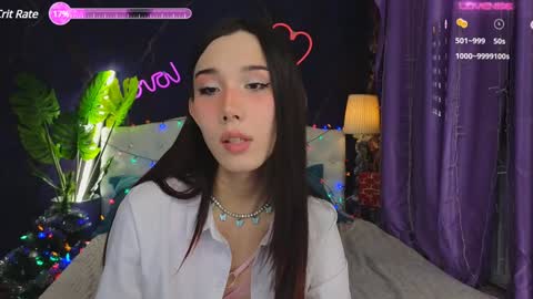Snapshot of kaiasunshine chatting on December 7, 10:23 pm Kaia Monday Thursday FridaySaturdaySunday online show from December 7, 10:23 pm