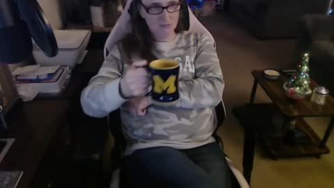 Camprincess331 online show from December 20, 1:36 am