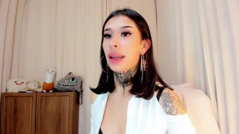 Snapshot of kali_ka chatting on December 12, 6:31 pm Kali Ka Please help me with your thumbs up its important dont forget my birthday on October 26 online show from December 12, 6:31 pm