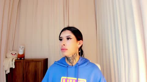 Snapshot of kali_ka chatting on December 26, 7:38 pm Kali Ka Please help me with your thumbs up its important dont forget my birthday on October 26 online show from December 26, 7:38 pm