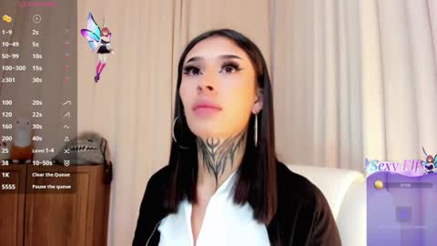 Snapshot of kali_ka chatting on January 4, 8:05 pm Kali Ka Please help me with your thumbs up its important dont forget my birthday on October 26 online show from January 4, 8:05 pm