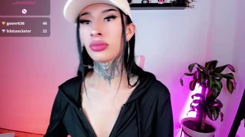 Snapshot of kali_ka chatting on September 13, 7:19 pm Kali Ka Please help me with your thumbs up its important dont forget my birthday on October 26 online show from September 13, 7:19 pm