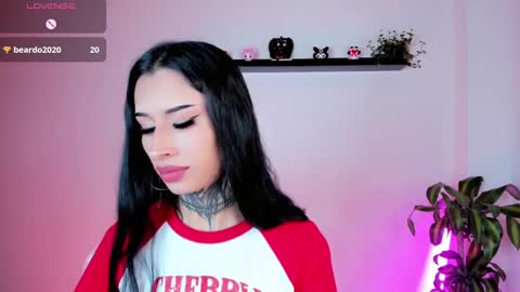 Snapshot of kali_ka chatting on September 18, 6:24 pm Kali Ka Please help me with your thumbs up its important dont forget my birthday on October 26 online show from September 18, 6:24 pm