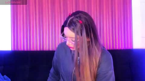 Snapshot of karla_dior chatting on February 16, 1:38 pm DIOR online show from February 16, 1:38 pm