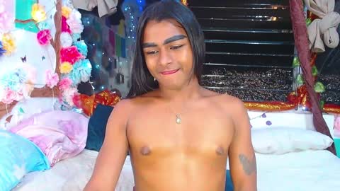 Snapshot of karly_coffe chatting on December 30, 3:14 am KARLY. online show from December 30, 3:14 am