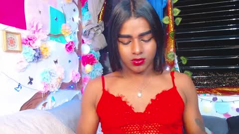 Snapshot of karly_coffe chatting on January 14, 1:58 am KARLY. online show from January 14, 1:58 am