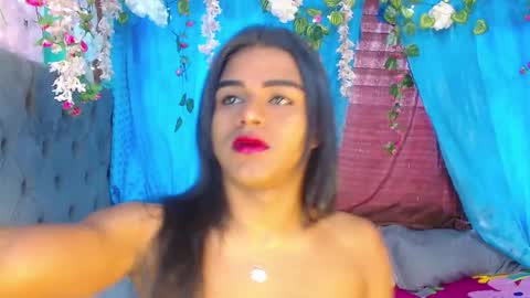 Snapshot of karly_coffe chatting on September 15, 11:26 am KARLY. online show from September 15, 11:26 am